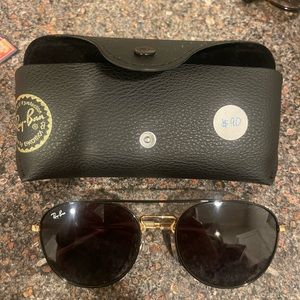 RAY-BAN AVIATORS